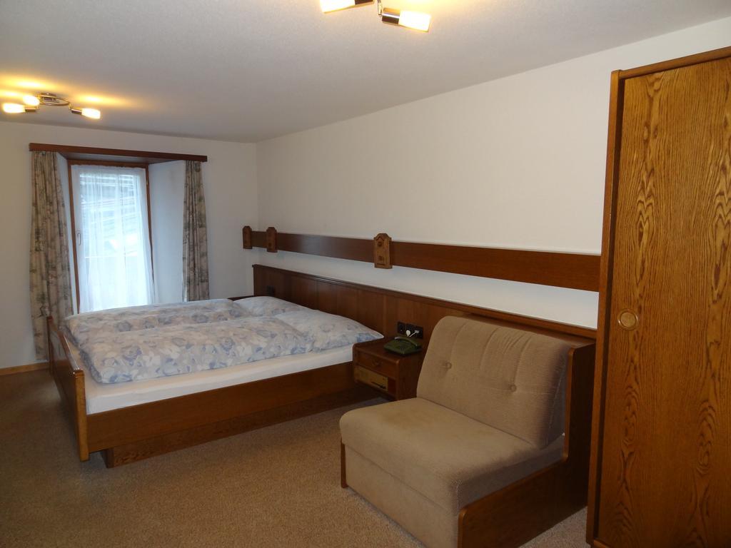 Monte Rosa Apartment Саас-Грунд Стая снимка